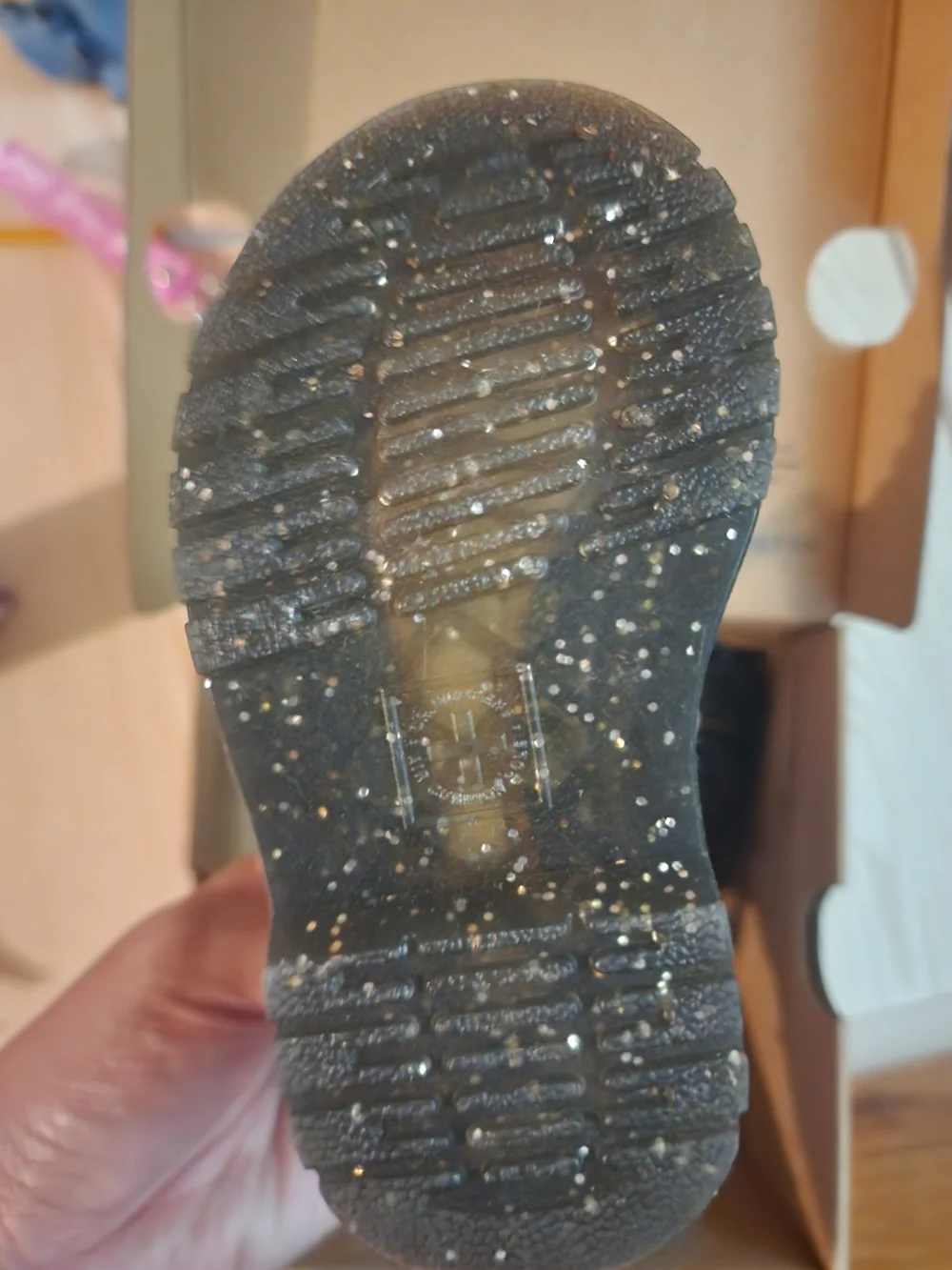 Dr. Martens children lace